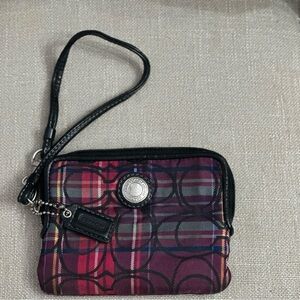 Coach wristlet-*SOLD*